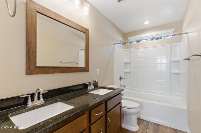 43265 N PLUM Street, San Tan Valley, AZ 85140