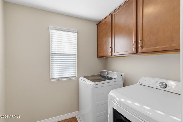 43265 N PLUM Street, San Tan Valley, AZ 85140