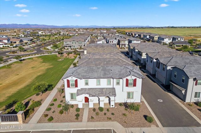 43265 N PLUM Street, San Tan Valley, AZ 85140