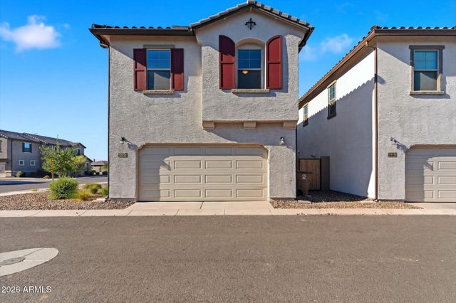 43265 N PLUM Street, San Tan Valley, AZ 85140
