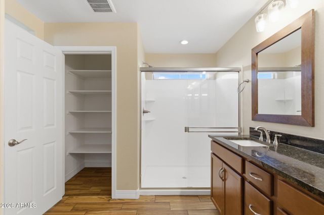 43265 N PLUM Street, San Tan Valley, AZ 85140