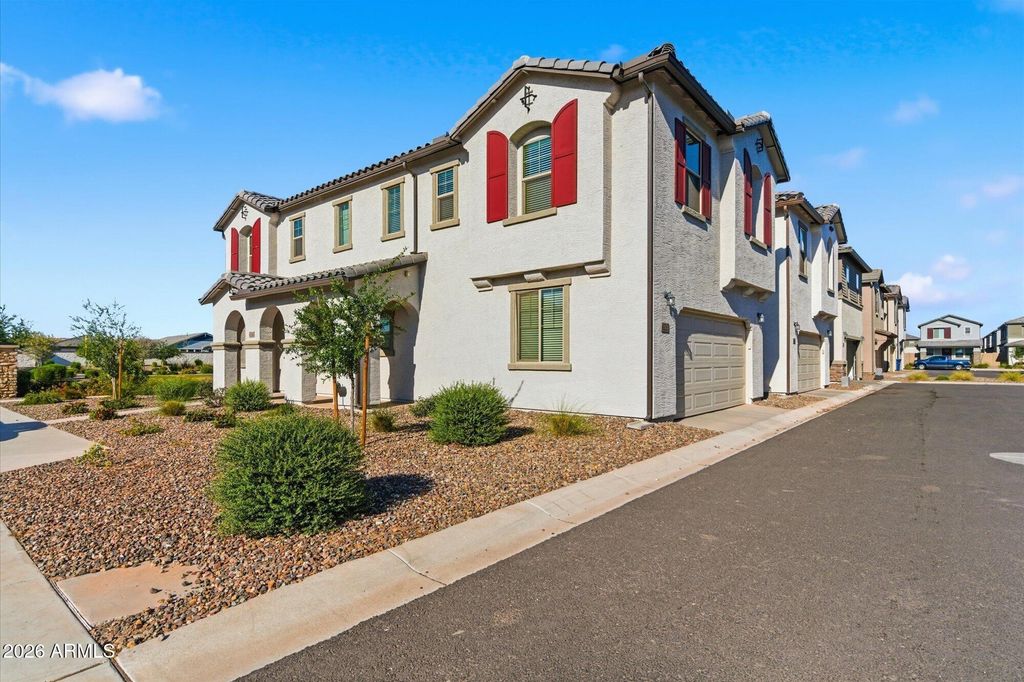 43265 N PLUM Street, San Tan Valley, AZ 85140