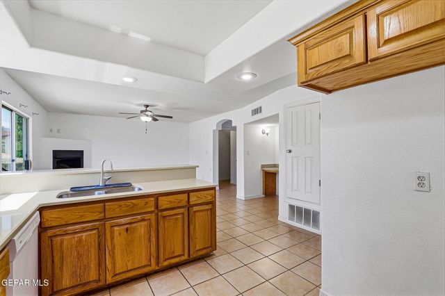 8817 POLARIS Street, El Paso, TX 79904