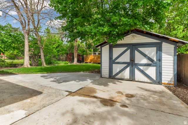 2536 S JACKSON AVE, Ogden, UT 84401