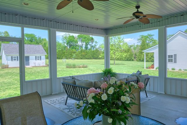 1354 Hickory Trail, Carbondale, IL 62902