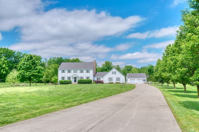 1354 Hickory Trail, Carbondale, IL 62902