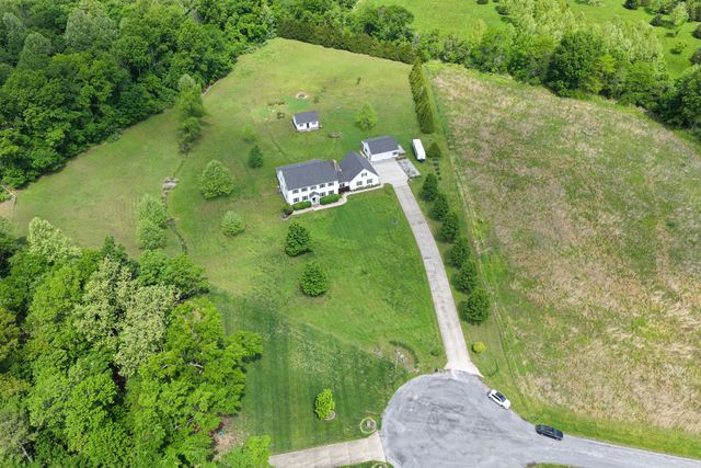 1354 Hickory Trail, Carbondale, IL 62902