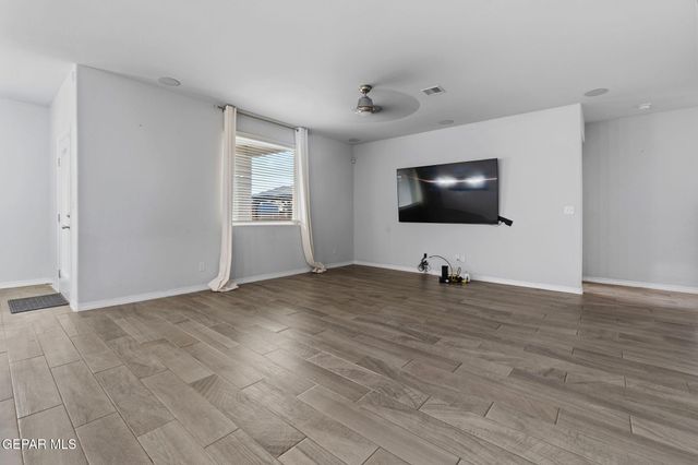 917 Airship Place, El Paso, TX 79928