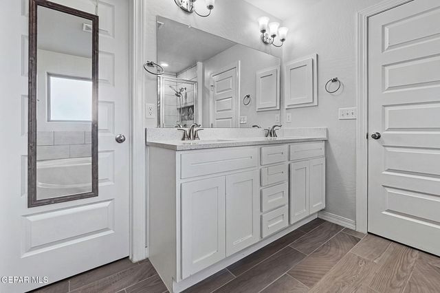 917 Airship Place, El Paso, TX 79928