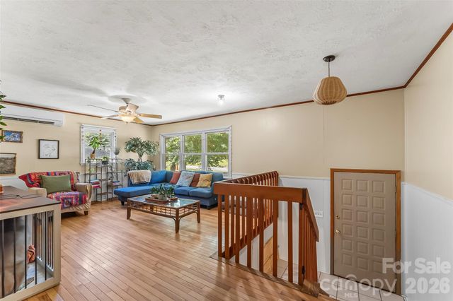 312 Hidden Valley Circle, Canton, NC 28716
