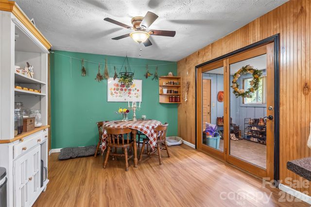 312 Hidden Valley Circle, Canton, NC 28716