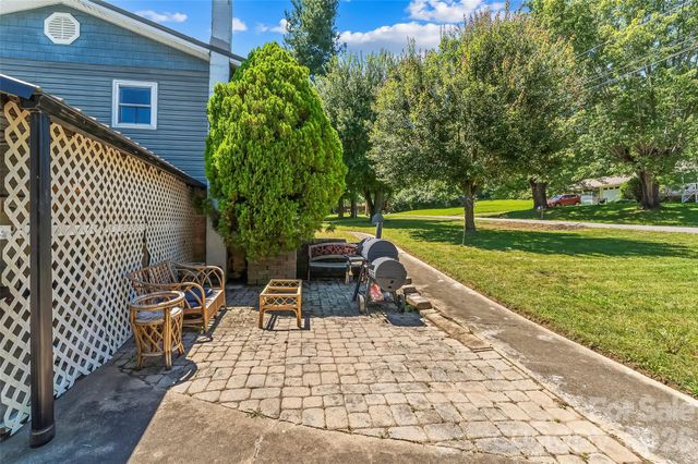 312 Hidden Valley Circle, Canton, NC 28716