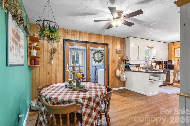 312 Hidden Valley Circle, Canton, NC 28716