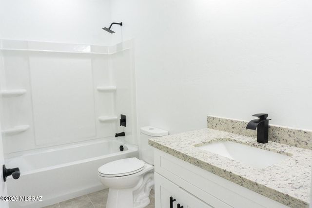 1854 Circulo Mexicali, Rio Rico, AZ 85648