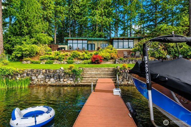 4284 Panther Lake Road W, Bremerton, WA 98312