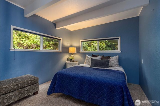 4284 Panther Lake Road W, Bremerton, WA 98312