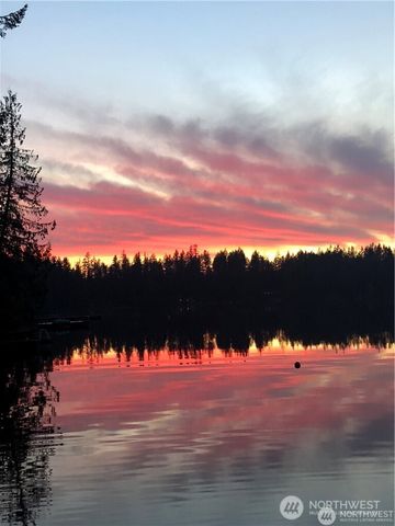 4284 Panther Lake Road W, Bremerton, WA 98312