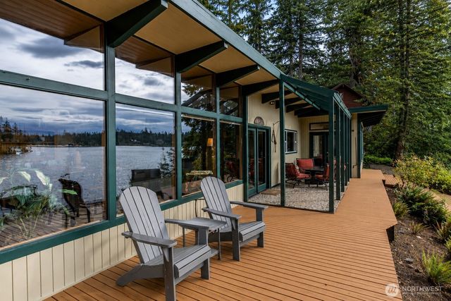 4284 Panther Lake Road W, Bremerton, WA 98312