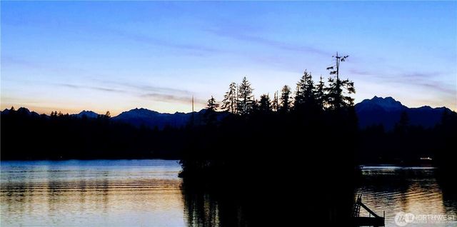 4284 Panther Lake Road W, Bremerton, WA 98312