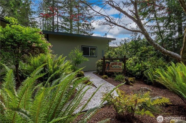 4284 Panther Lake Road W, Bremerton, WA 98312