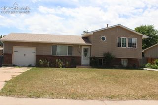 7365 Sullivan Circle, Colorado Springs, CO 80911