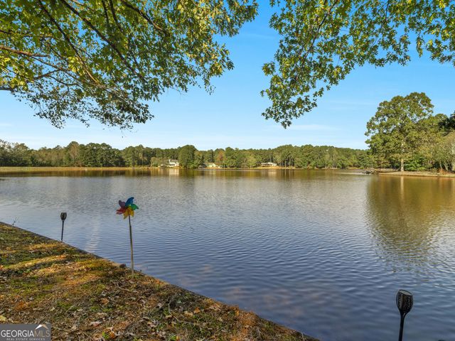 1220 Lake Stone Lea Drive, Oxford, GA 30054