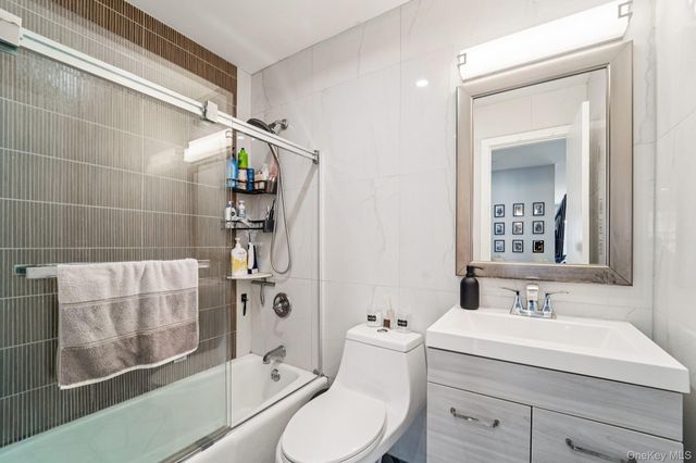 103 Doxbury Lane, Suffern, NY 10901