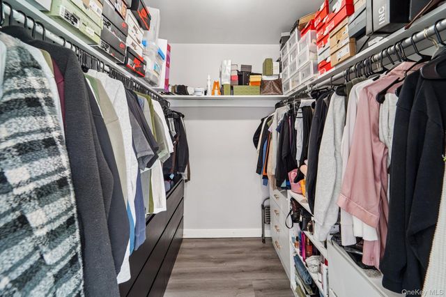 103 Doxbury Lane, Suffern, NY 10901