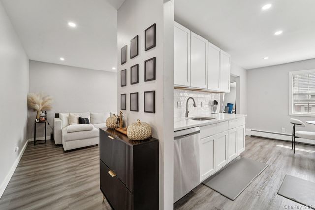 103 Doxbury Lane, Suffern, NY 10901