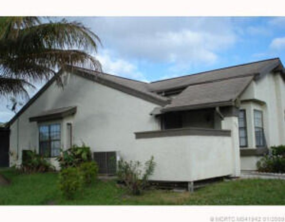 602 SW Jeanne Street, Port St. Lucie, Port St Lucie, FL 34953