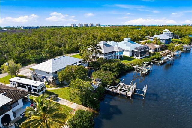 4986 Esplanade ST, Bonita Springs, FL 34134