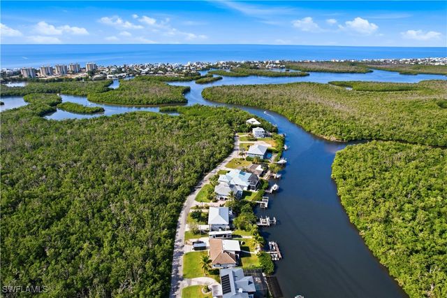 4986 Esplanade ST, Bonita Springs, FL 34134