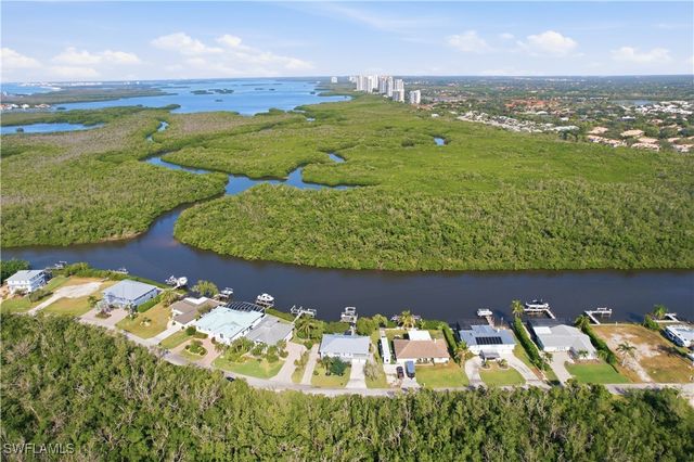 4986 Esplanade ST, Bonita Springs, FL 34134