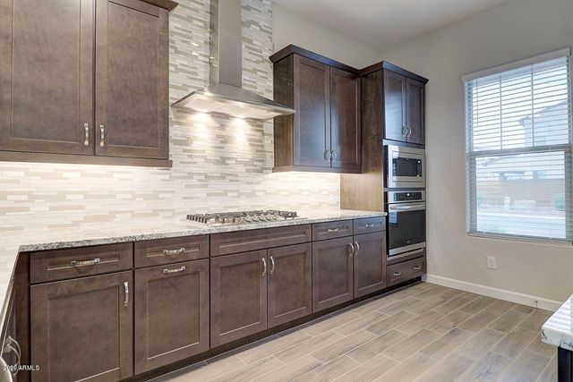 18328 N 65TH Place, Phoenix, AZ 85054