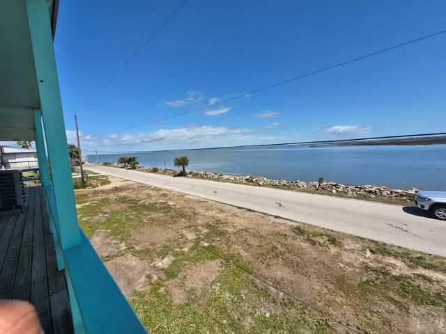 3726 Concho Key, Galveston, TX 77554