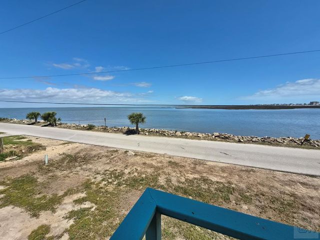 3726 Concho Key, Galveston, TX 77554