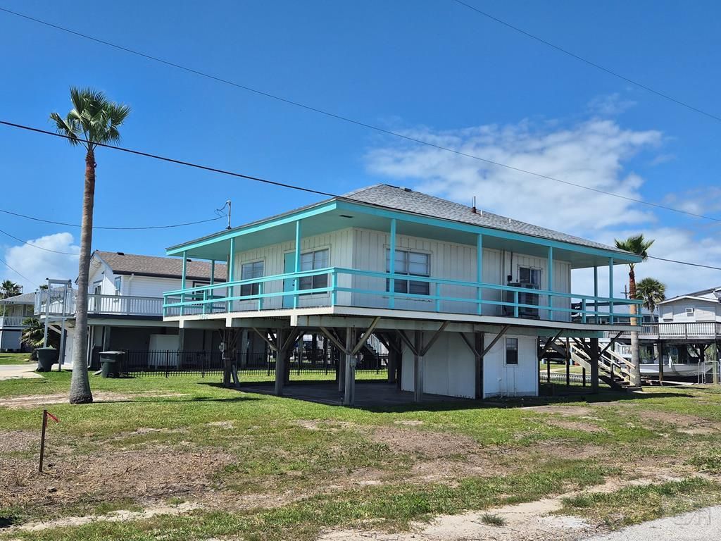 3726 Concho Key, Galveston, TX 77554