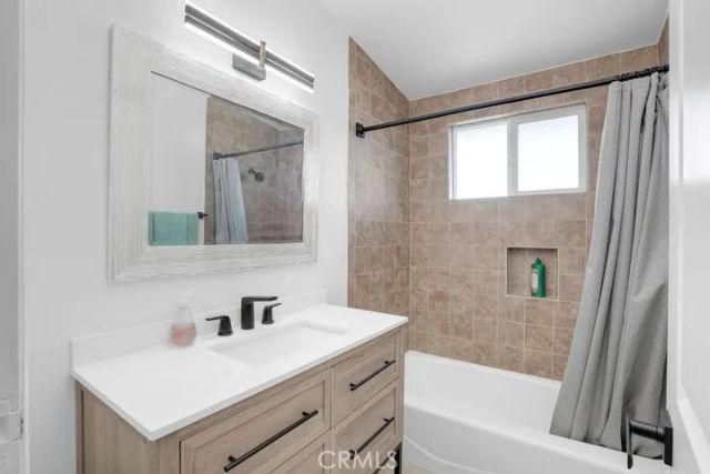 3700 Eastgate Road, Palm Springs, CA 92262