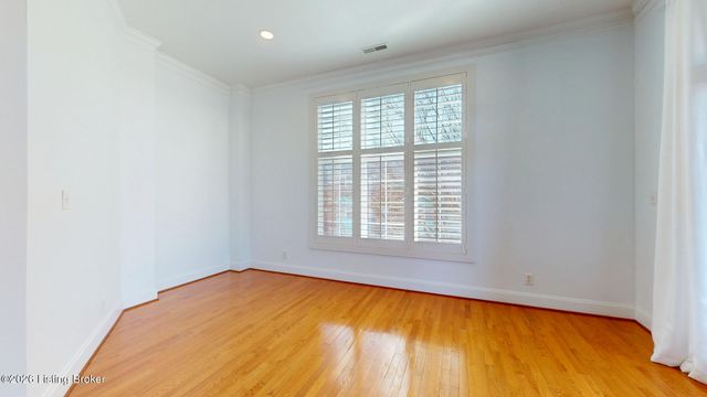 2011 Frankfort Ave 300, Louisville, KY 40206