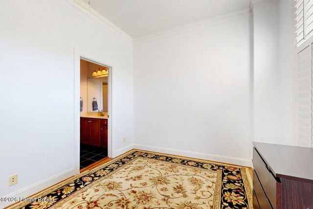 2011 Frankfort Ave 300, Louisville, KY 40206