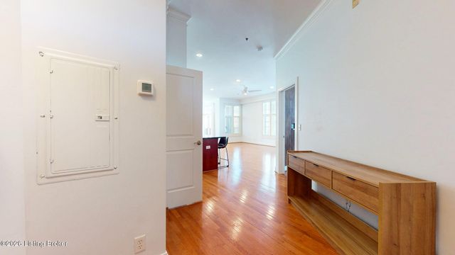 2011 Frankfort Ave 300, Louisville, KY 40206