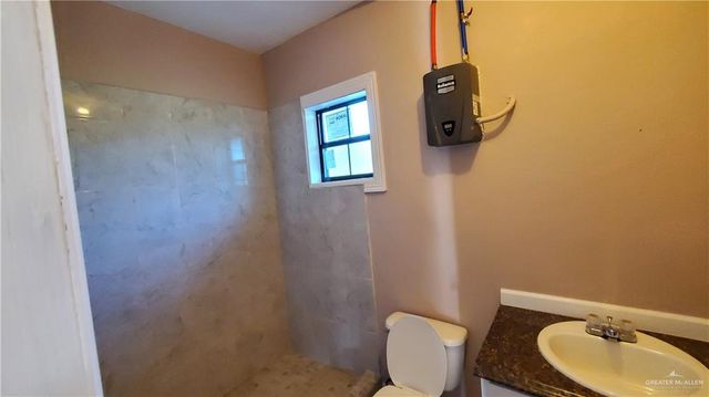 1012 N Glasscock Road, Mission, TX 78572