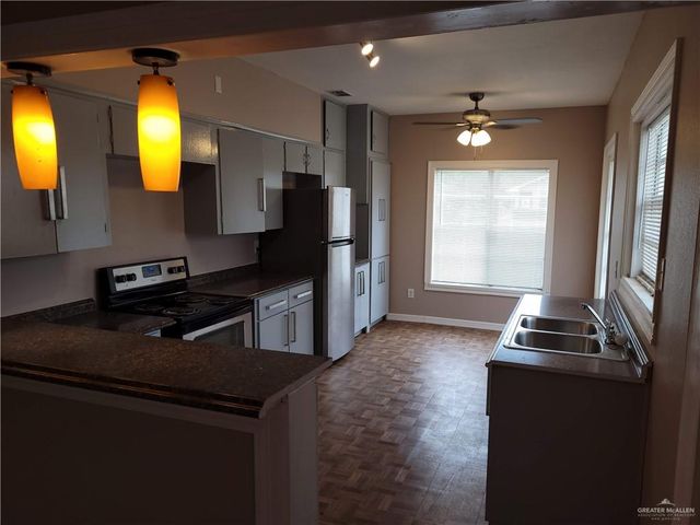 1012 N Glasscock Road, Mission, TX 78572