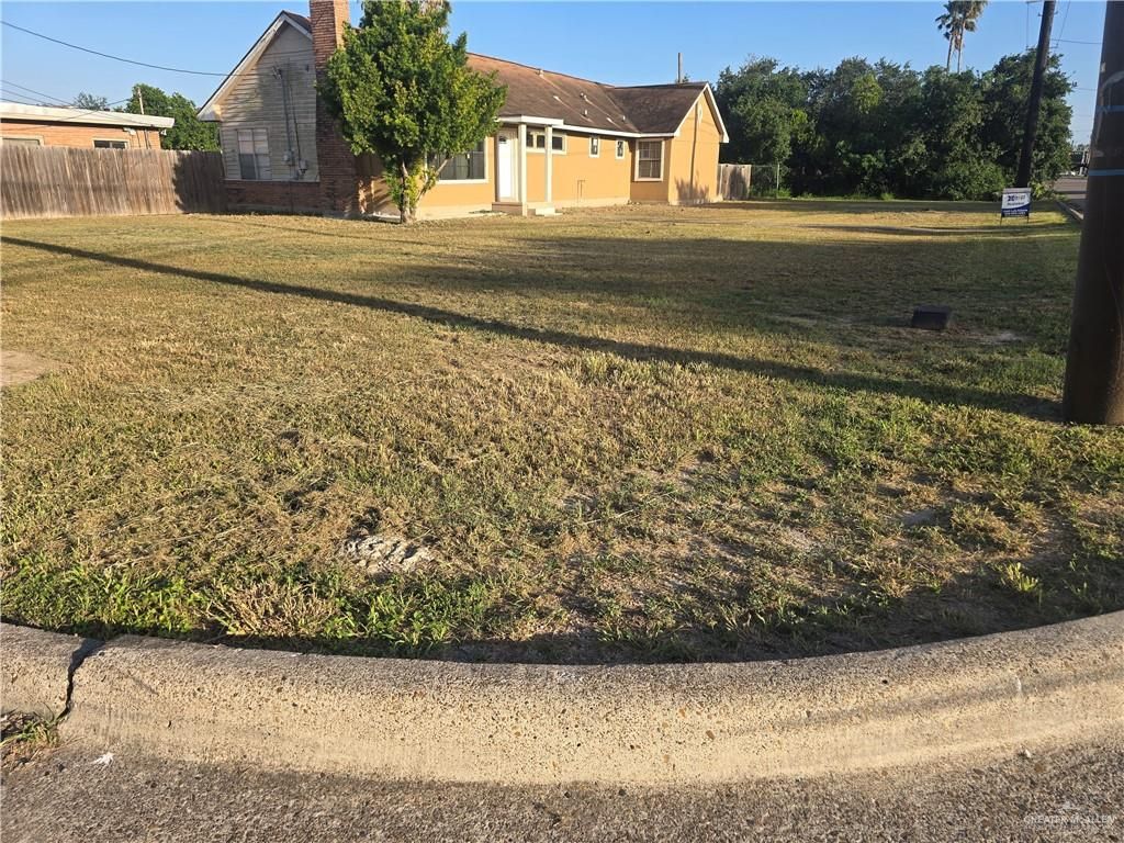 1012 N Glasscock Road, Mission, TX 78572