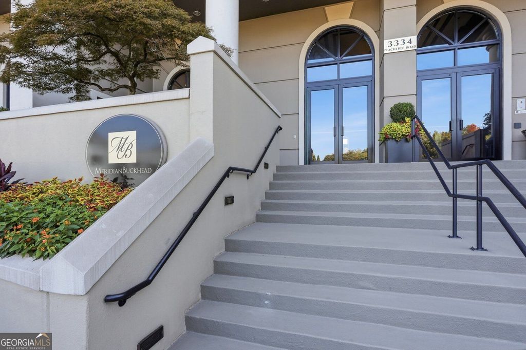 3334 Peachtree Road NE 1704, Atlanta, GA 30326 — photo 2