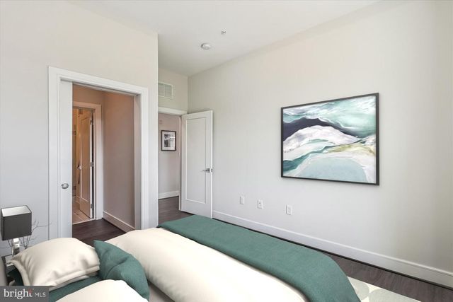 625 SLATERS LN #407, Alexandria, VA 22314