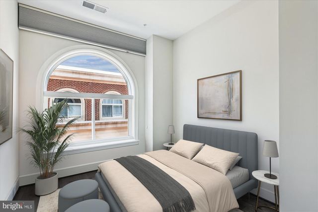 625 SLATERS LN #407, Alexandria, VA 22314