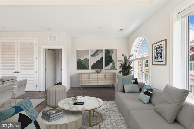 625 SLATERS LN #407, Alexandria, VA 22314