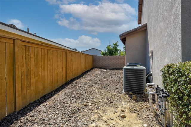 23810 Cheyenne Canyon Drive, Menifee, CA 92587