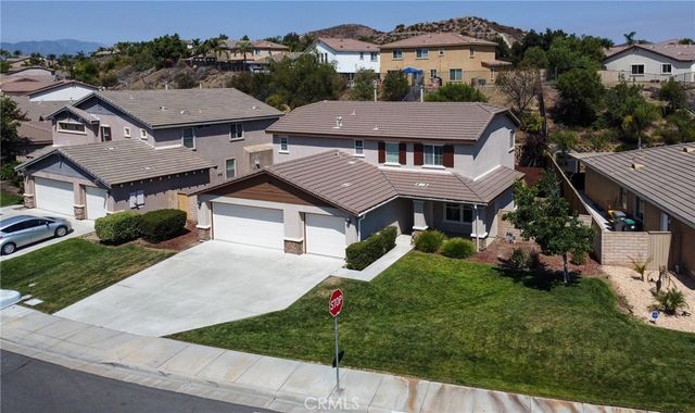 23810 Cheyenne Canyon Drive, Menifee, CA 92587